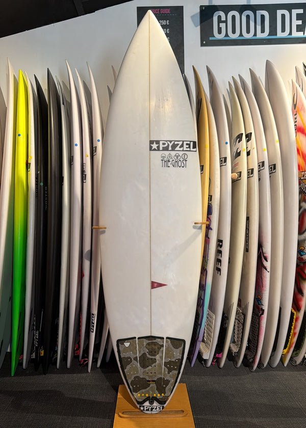 GHOST 5'11 X 19 1/8 X 2 1/2 - 28,4L